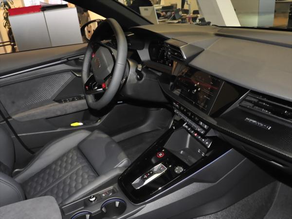 Audi RS3 Sportback 294 kW S tronic