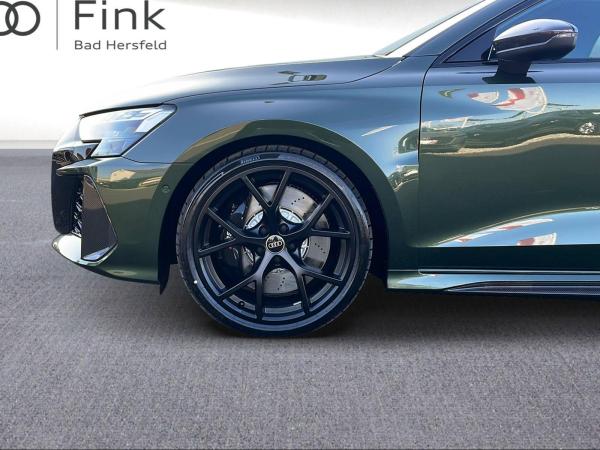 Audi RS3 RS 3 Limousine Audi exclusive-Oakgrün Metallic *SOFORT VERFÜGBAR*