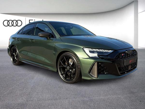 Audi RS3 RS 3 Limousine Audi exclusive-Oakgrün Metallic *SOFORT VERFÜGBAR*