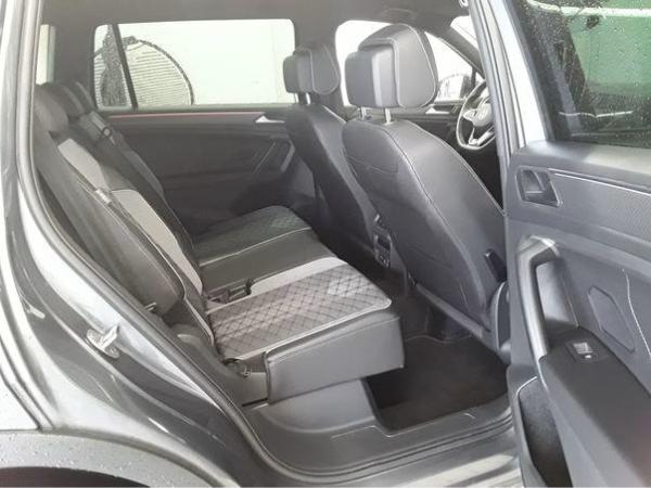 Volkswagen Tiguan Allspace 2.0 TSI DSG R-LINE / 7-SITZER AHK STANDHEIZUNG 4-MOTION