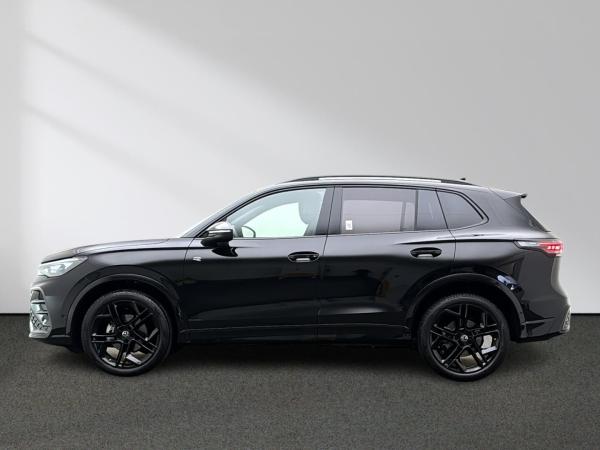 Volkswagen Tiguan R-Line 1.5 eTSI OPF DSG 360° Kamera Navi