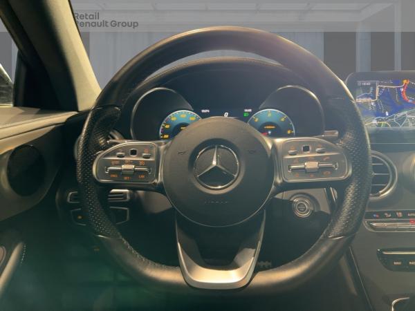 Mercedes-Benz C 220 d AMG Line LED Kamera Panorama Sitzheizung