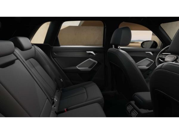 Audi Q3 35 TFSI Advanced RFK/SH/NAV/VC/ESP