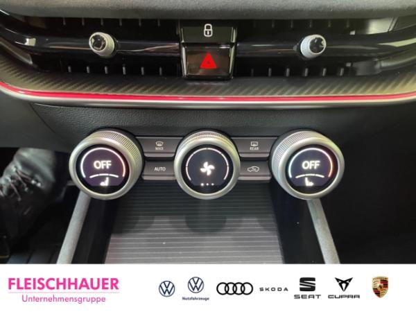 Skoda Superb Combi Sportline *KNALLER* AHK Pano HUD Canton Sitzh. ACC