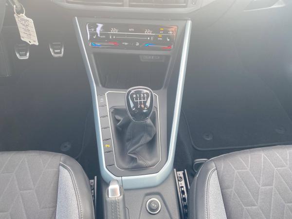 Volkswagen Taigo 1.0 TSI Goal Navi LED ACC SHZ App-Connect