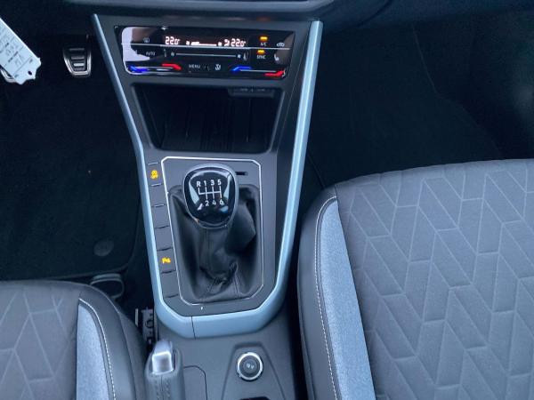 Volkswagen Taigo 1.0 TSI Goal Navi LED ACC RFK App-Connect