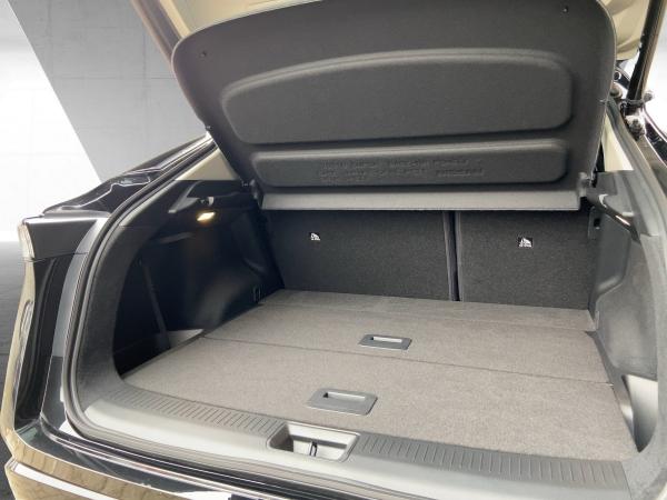 Nissan Ariya ADVANCE 63kWh Winter/360°/Navi/CCS/OBC