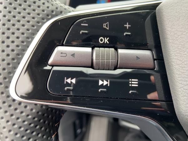 Nissan Ariya ADVANCE 63kWh Winter/360°/Navi/CCS/OBC