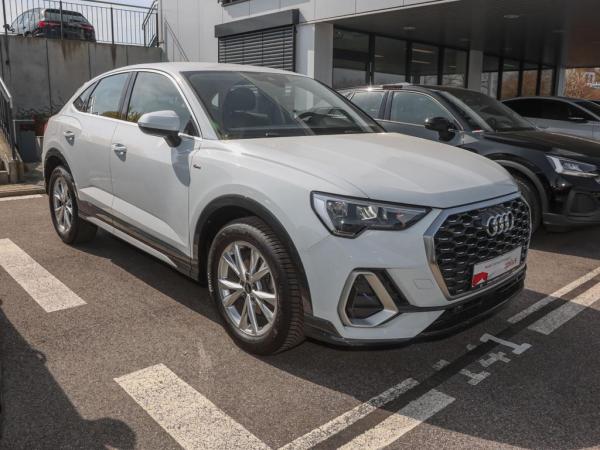 Audi Q3 Sportback S line 35 TDI ACC+KAMERA+NAVI+VC