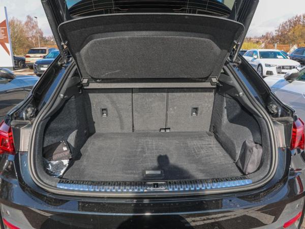 Audi Q3 Sportback S line 35 TDI S-tronic AHK+LED+NAVI