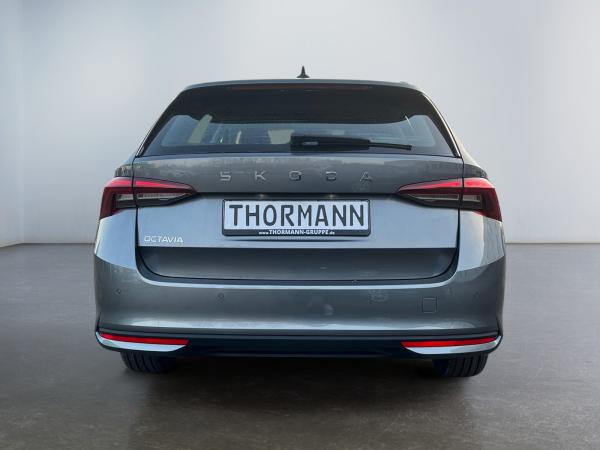 Skoda Octavia Combi Selection 1.5 TSI ACT Einparkhilfe