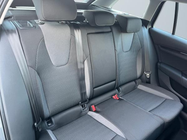 Skoda Octavia Combi Selection 1.5 TSI ACT Einparkhilfe