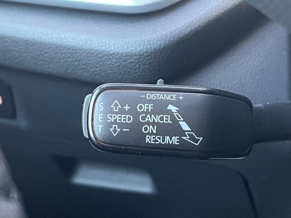 Skoda Octavia Combi Selection 1.5 TSI ACT Einparkhilfe