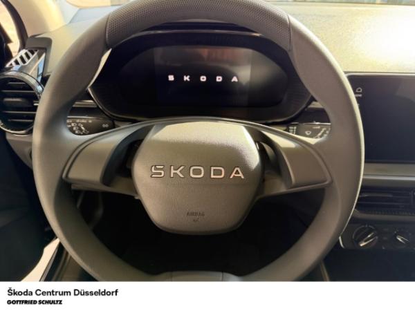 Skoda Fabia Essence 1.0 MPI (Düsseldorf)