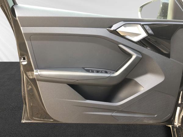 Audi A1 Sportback Advanced 30TFSI NAVI+LED+SITZHZG.