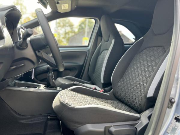 Toyota Aygo X Teamplayer ACC SHZ Kamera Klima