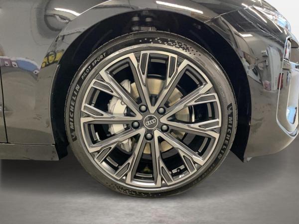 Audi A6 e-tron A6 Avant e-tron performance 360 4xSHZ ACC