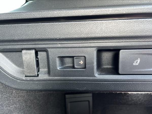 Volkswagen Passat Variant BUSINESS 1.5 TSI eHybrid SOH:100% NAVI AHK PDC LED SHZ