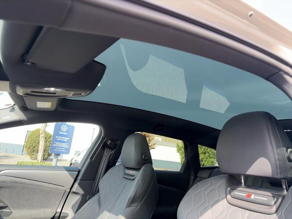 Audi S6 e-tron Avant S-Sitze+/Matrix/Pano/AHK/HuD/360°/Tech pro/21Zoll