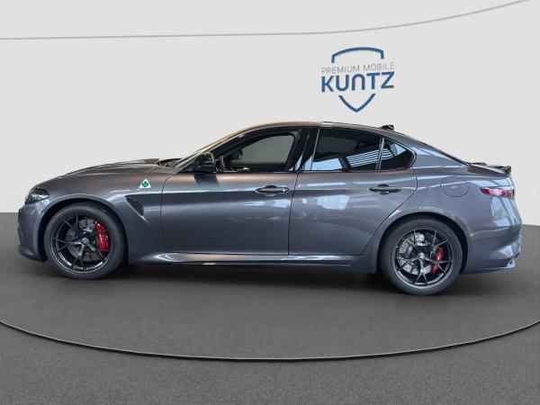Alfa Romeo Giulia Quadrifoglio 2.9 V6 SOFORT VERFÜGBAR!