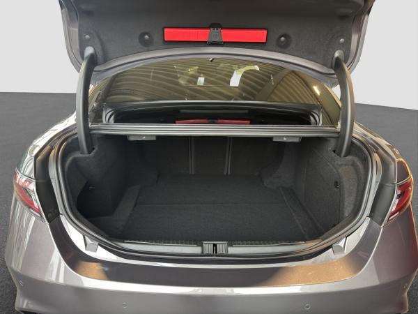 Alfa Romeo Giulia Quadrifoglio 2.9 V6 SOFORT VERFÜGBAR!