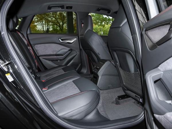 Audi A5 Limousine 	 ACC Matrix TechPro AHK Navi HuD LM20