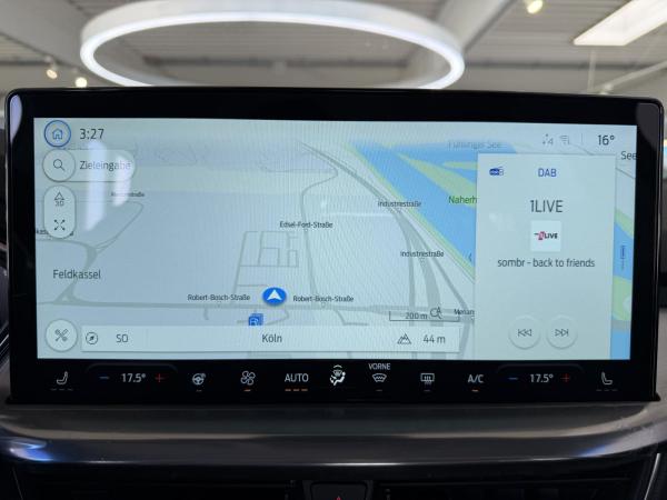 Ford Focus Turnier Titanium Edition Fahrerassistenzpaket