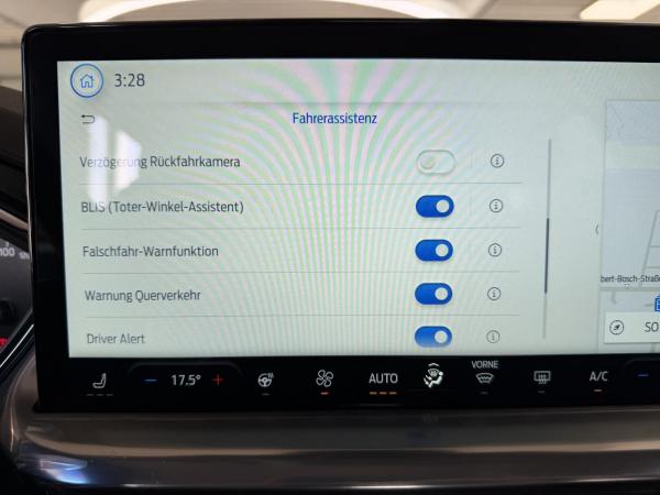 Ford Focus Turnier Titanium Edition Fahrerassistenzpaket