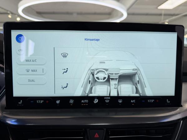 Ford Focus Turnier Titanium Edition Fahrerassistenzpaket