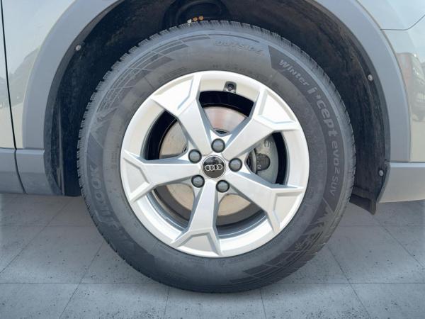 Audi Q3 SUV 35 TFSI S tronic Matrix 2xKlima ACC Kam.