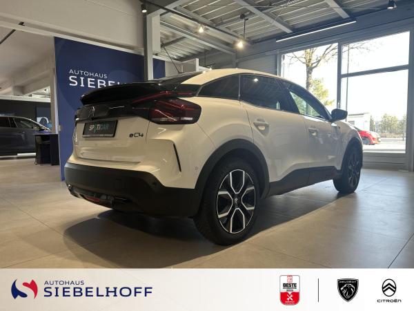 Citroën E-C4 e-C4 Shine Elektromotor 136