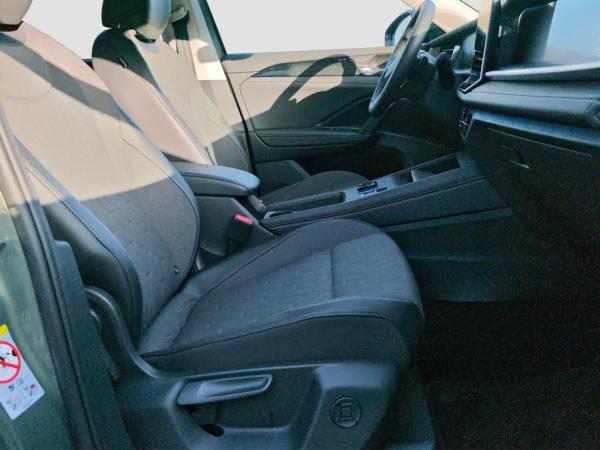 Volkswagen Tayron Life 1.5 TSI 5JGAR 7-Sitzer AHK Winter