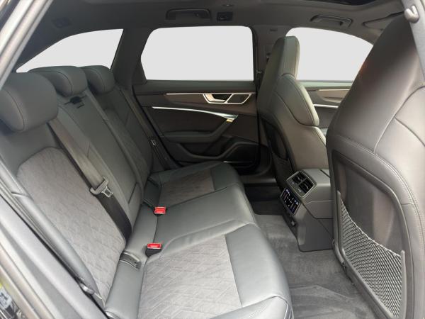 Audi RS6 Avant qu MATRIX Pano AHK Virtual 360° 4xSHZ