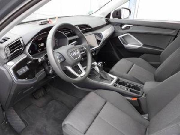 Audi Q3 35 TDI AHK PANO NAVI LED RFK SONOS 5J.GAR.