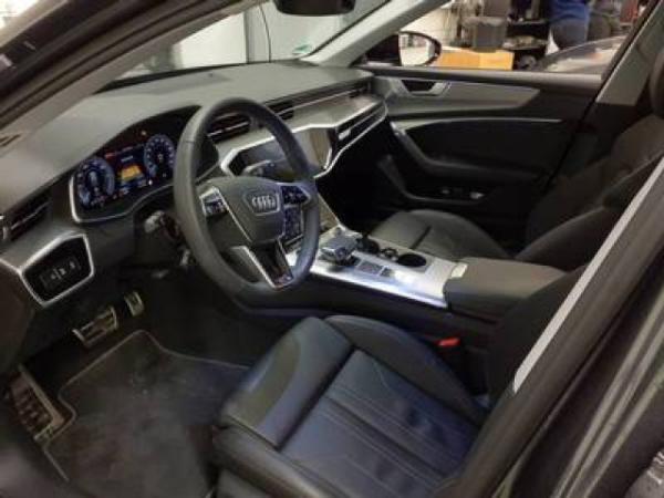 Audi A6 Avant S-Line Black 55 TFSI qu AHK LEDER PANO Audi A6 Avant S-Line Black 55 TFSI qu AHK LEDER PANO