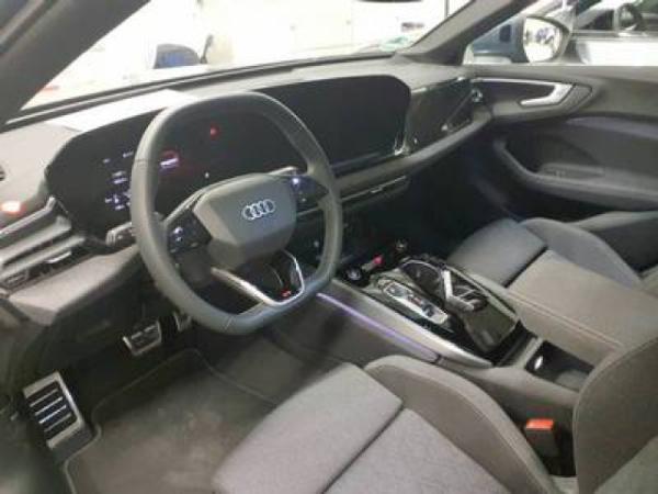 Audi A5 Avant S-Line e-hybrid qu AHK MATRIX PANO KEYL