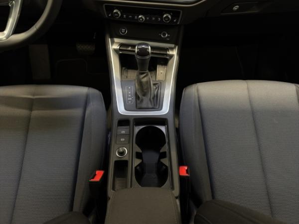 Audi Q3 35 TDI S tronic advanced AHK 18 KAMERA ACC 5-J-GARANTIE