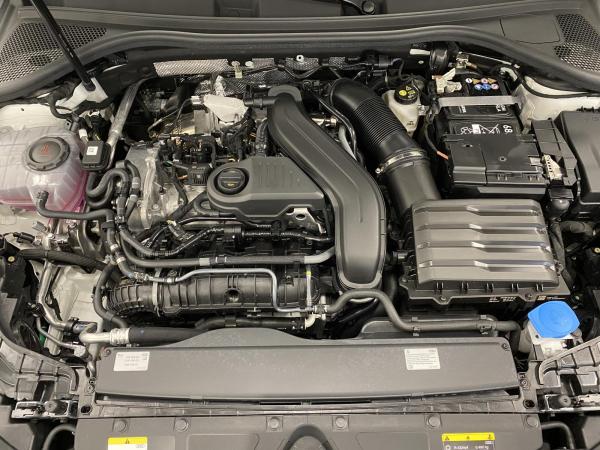 Audi A3 Sportback 30 TFSI advanced - kurzfristig verfügbar !