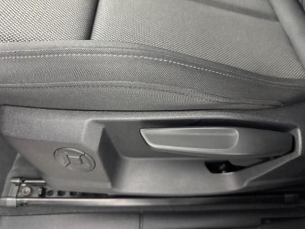 Audi Q3 ACC MMI SITZH AHK LED