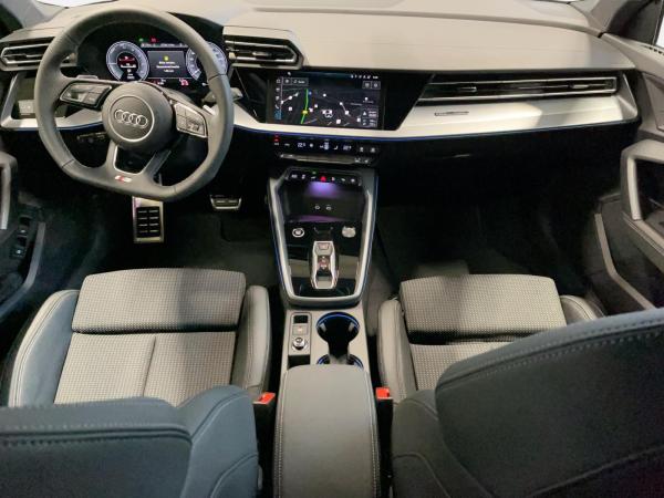 Audi A3 Sportback TFSI e S tronic S line ACC AUT LED