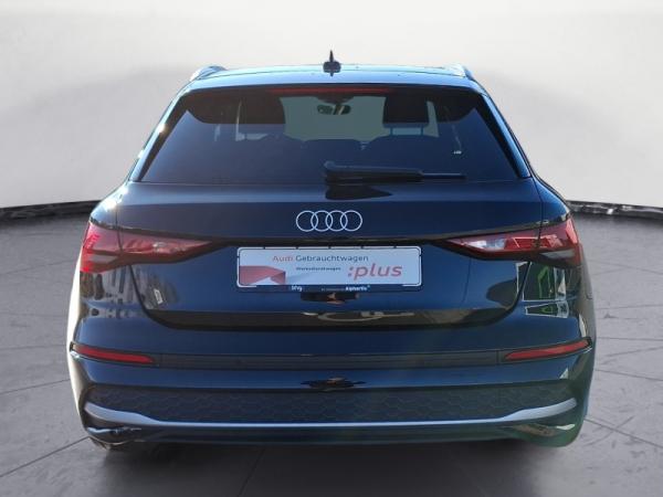 Audi A3 Sportback (8YF)