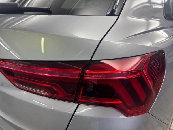Audi Q3 ACC MMI SITZH AHK LED