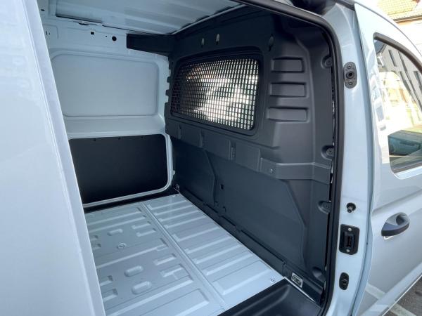 Ford Transit Connect Trend L2 Kastenwagen 122PS Automatik * Sofort Verfügbar *