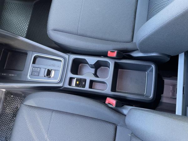 Ford Transit Connect Trend L2 Kastenwagen 122PS Automatik * Sofort Verfügbar *