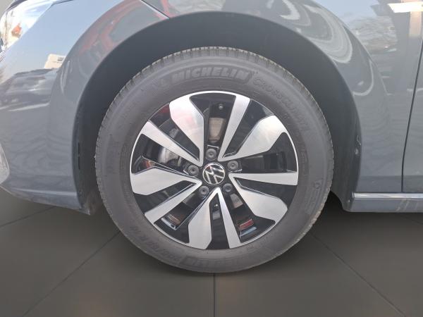 Volkswagen Golf VIII 1.5 eTSI Goal AHK RFK Navi ACC CarPlay