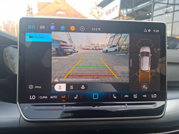 Volkswagen Golf VIII 1.5 eTSI Goal AHK RFK Navi ACC CarPlay