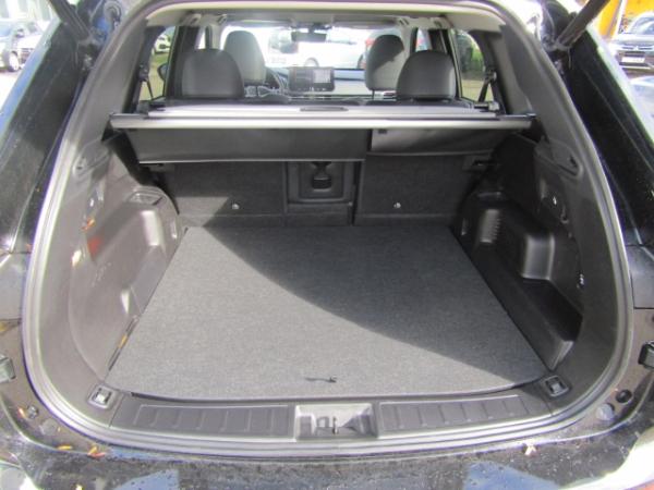 Mitsubishi Outlander Plug-in Hybrid 2.4 Top MJ 25 4WD NAVI LED SHZ ACC RFK FSE SD PDC LRHZ