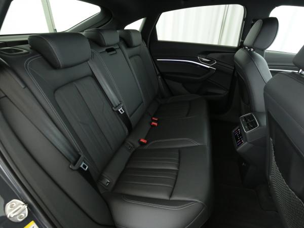 Audi Q8 e-tron Sportback 55 e-tron quattro - Advanced