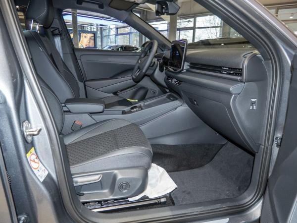 Volkswagen T-Roc R-Line 1.5 l eTSI OPF 7-Gang-Doppelkupplungsgetriebe DSG  !!!Nur noch bis Ende März!!! Nur so lange