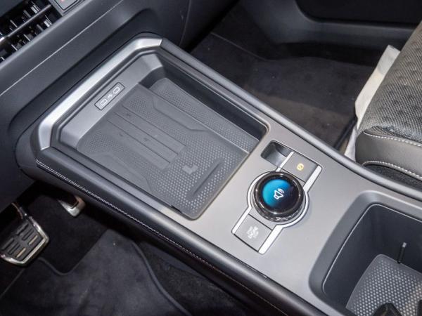 Volkswagen T-Roc R-Line 1.5 l eTSI OPF 7-Gang-Doppelkupplungsgetriebe DSG  !!!Nur noch bis Ende März!!! Nur so lange